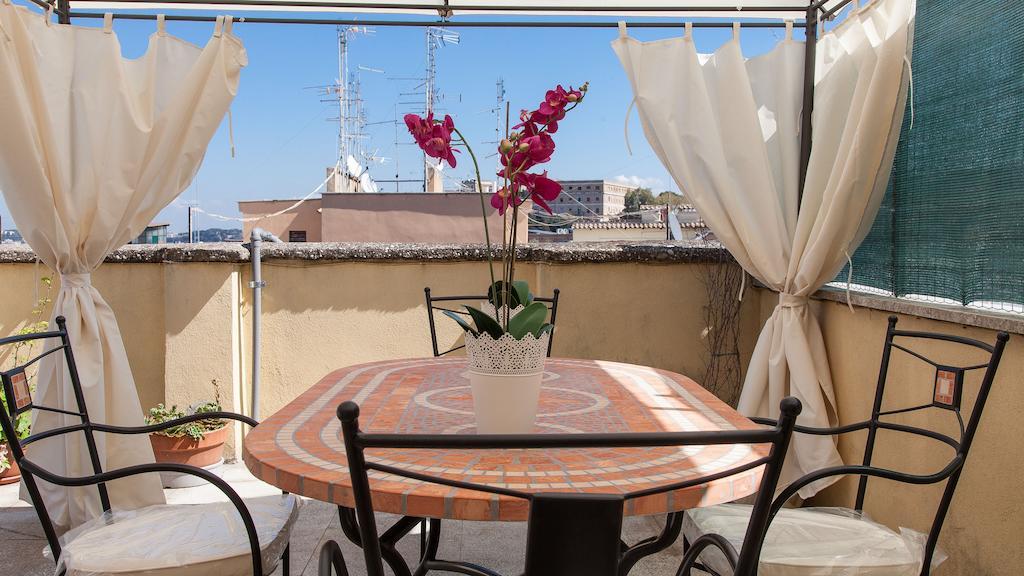 Rental In Rome Vatican View Terrace Δωμάτιο φωτογραφία